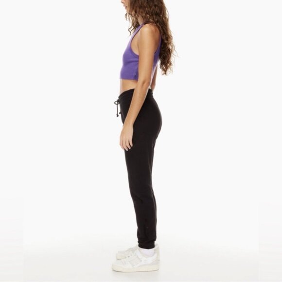 Aritzia TNA Cozy AF Perfect Sweatpant - Picture 4 of 12